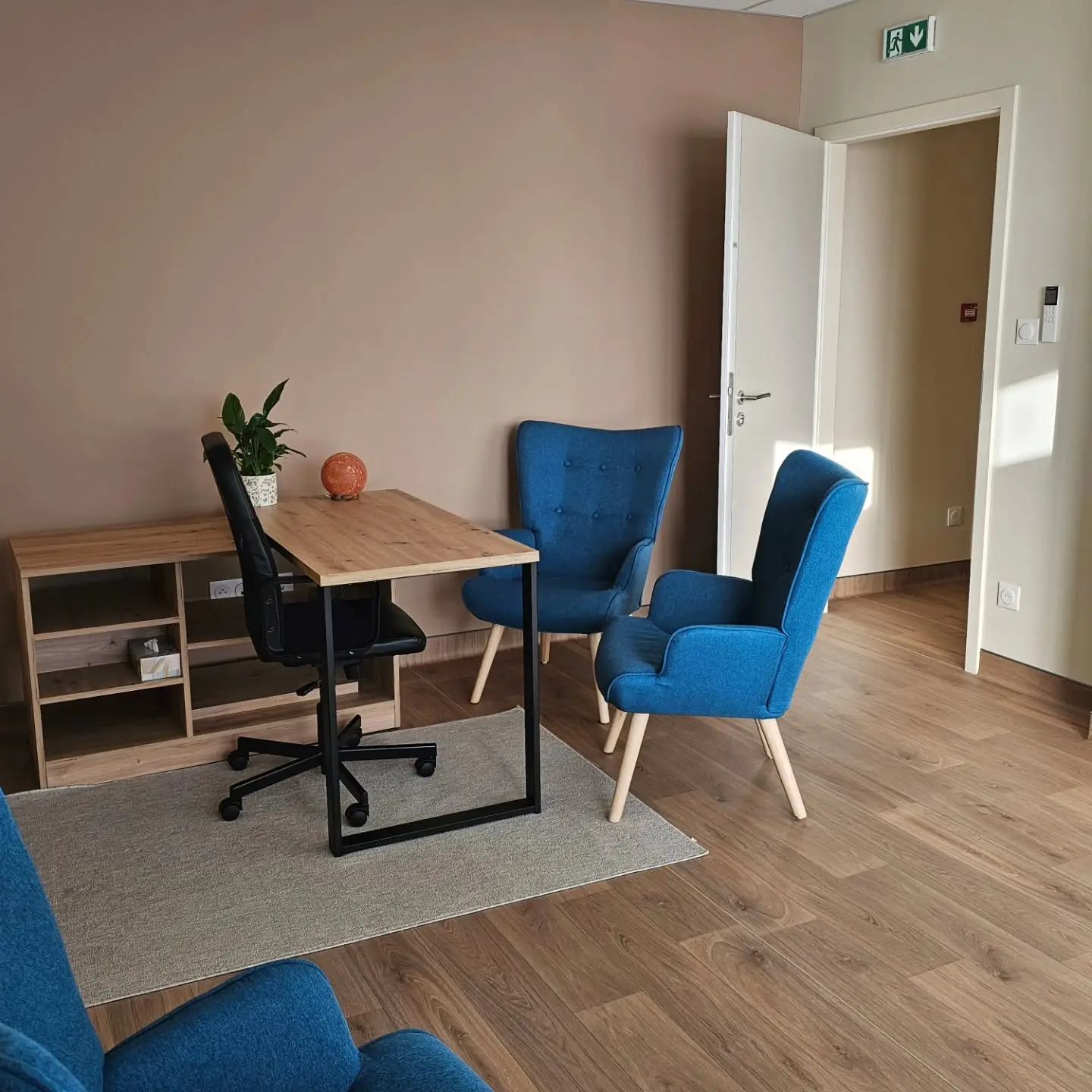 Bureau de consultation naturopathie — cabinet Christine Zacher à Labaroche